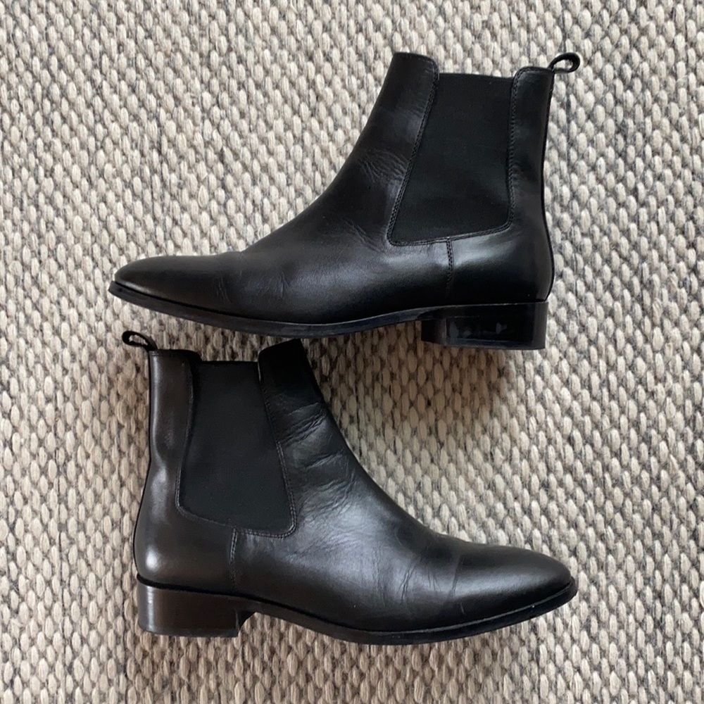 Kurt Geiger Dalby Leather Chelsea Boots